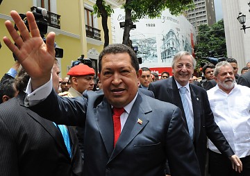 chavecito-kirchner-lula.jpg