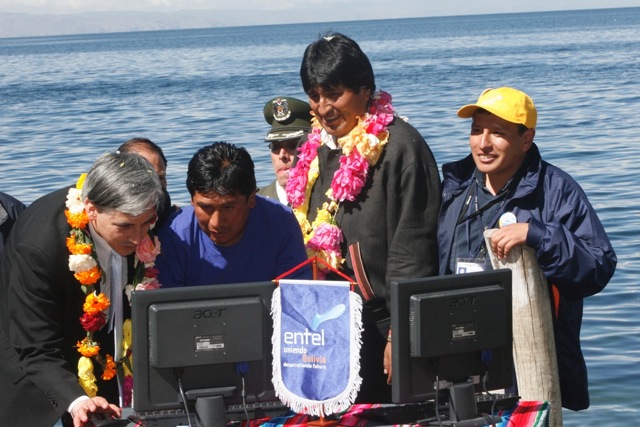 evo-titicaca1.jpg